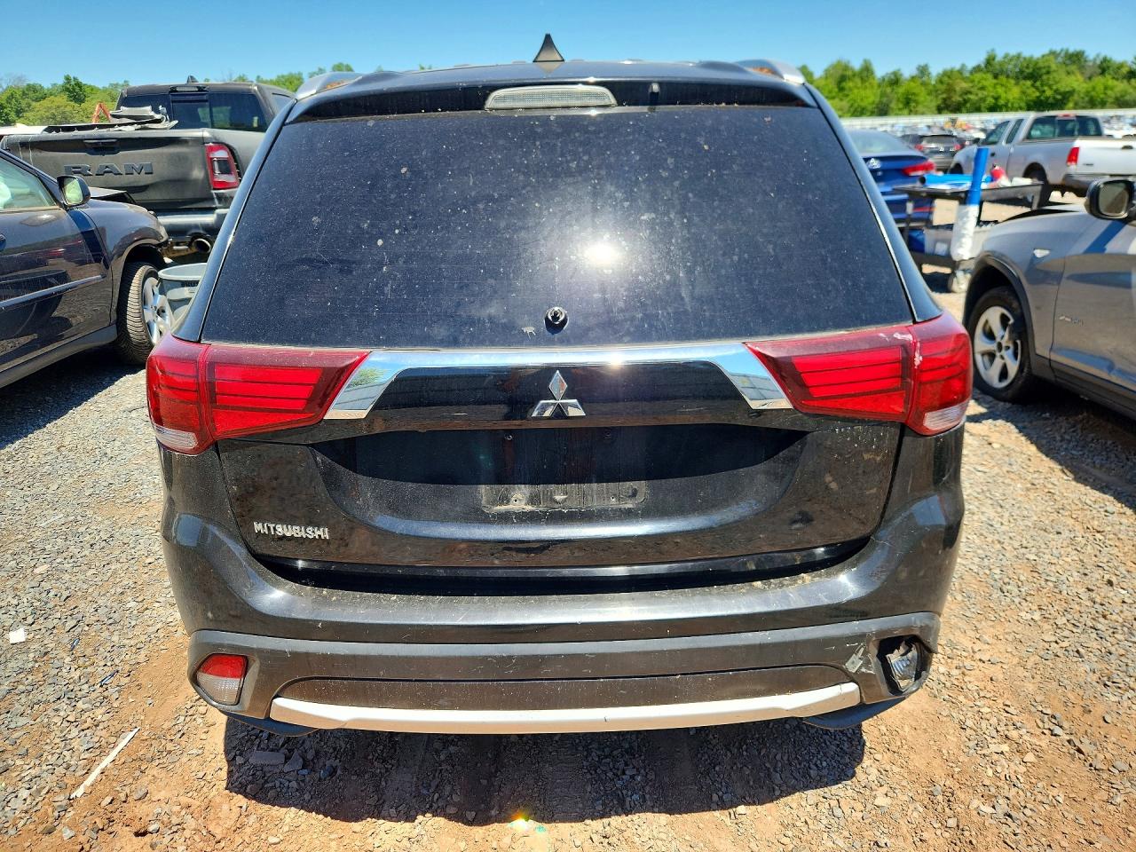 Mitsubishi Outlander Se