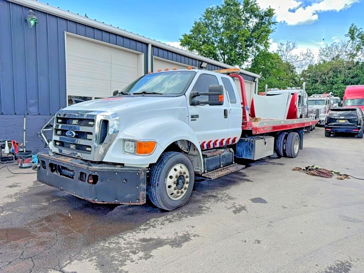 Ford F-650 Super Duty