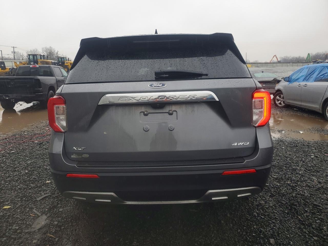 Ford Explorer Xlt