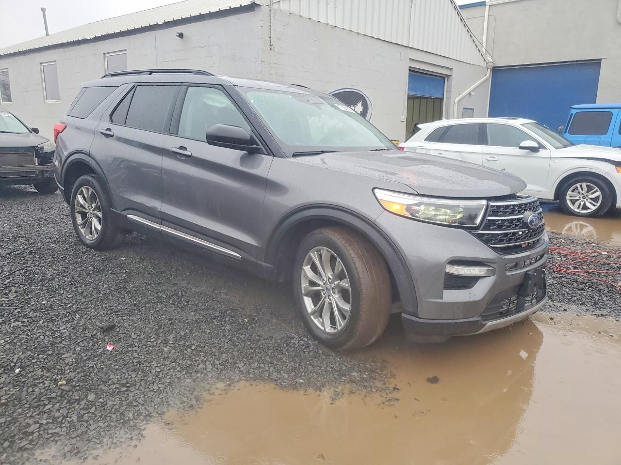 Ford Explorer Xlt