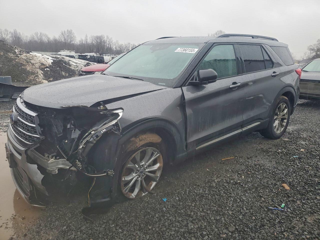 Salvage Ford Explorer Image