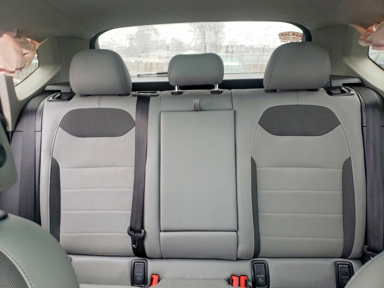 Volkswagen Taos Se Iq Drive