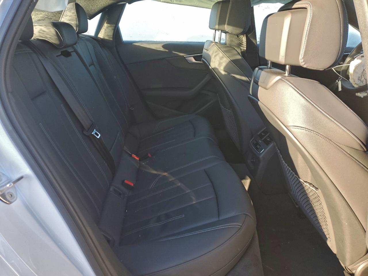 Audi A4 Premium 45