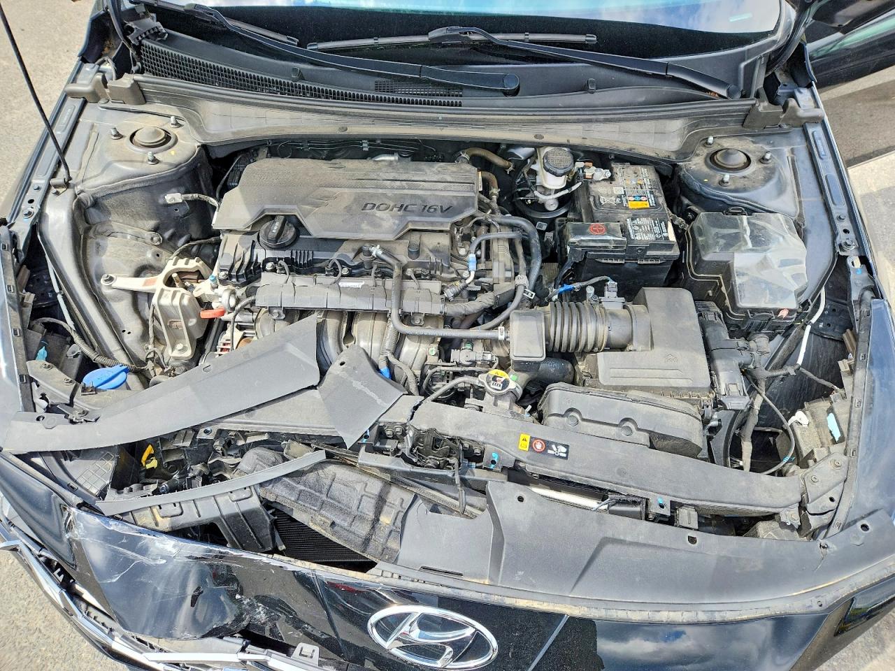 Hyundai ELANTRA Limited