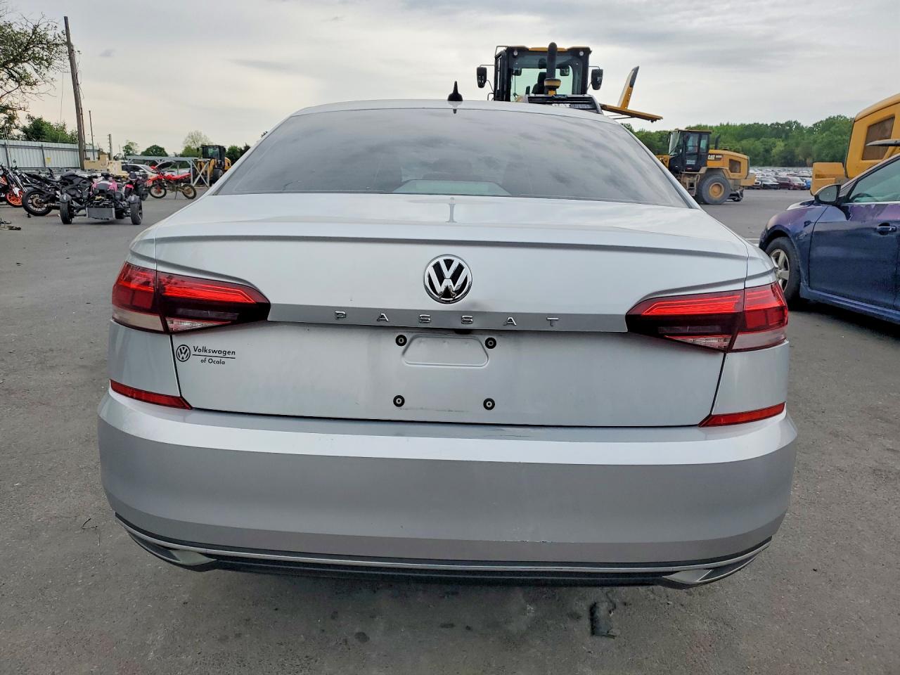 Volkswagen Passat S