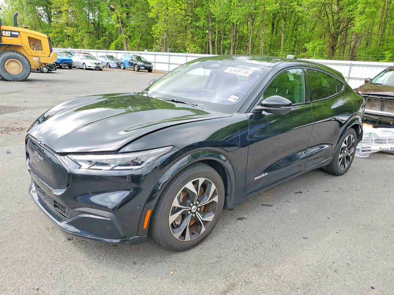 Salvage Ford Mustang Image