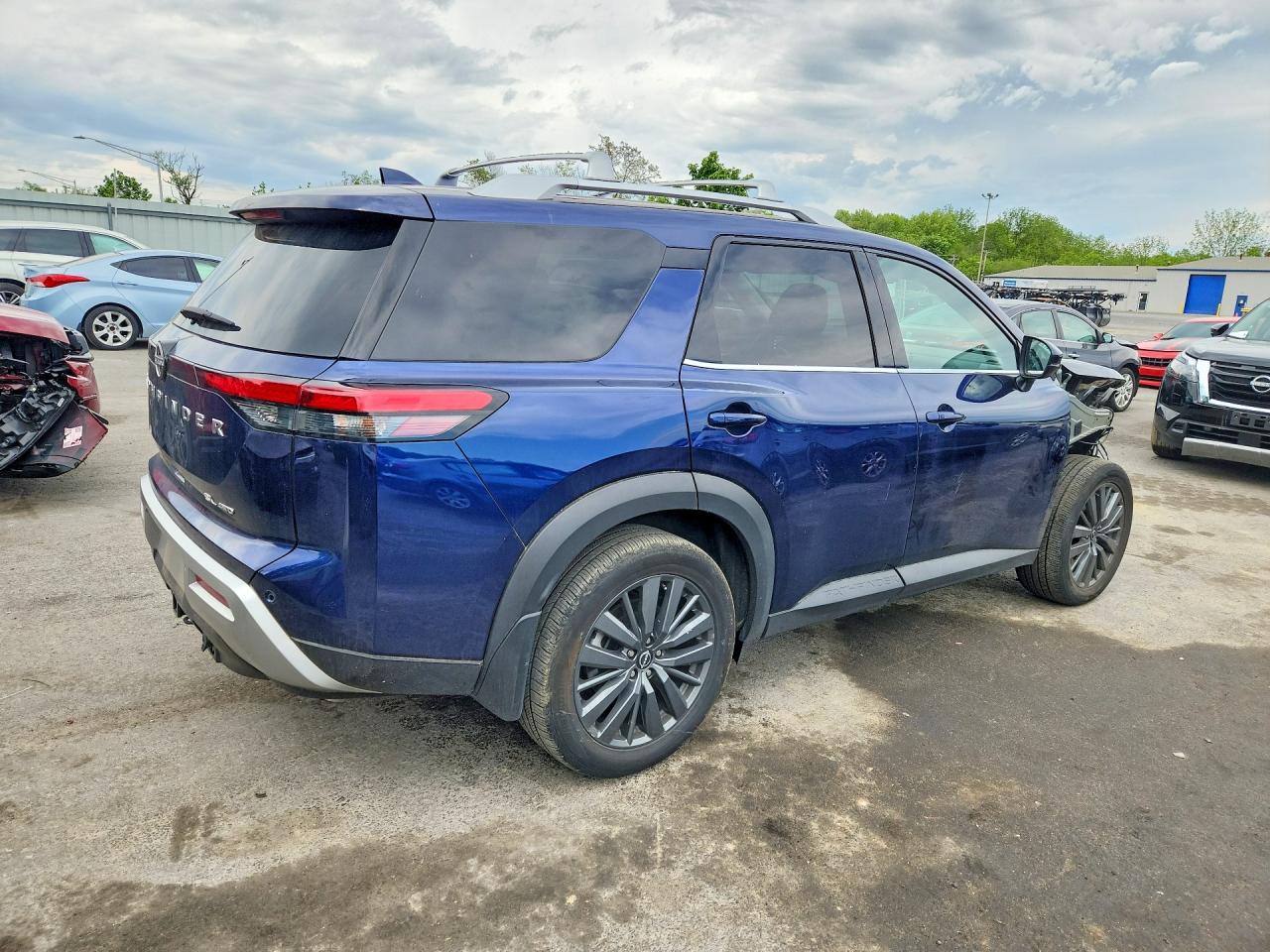 Nissan Pathfinder Sl