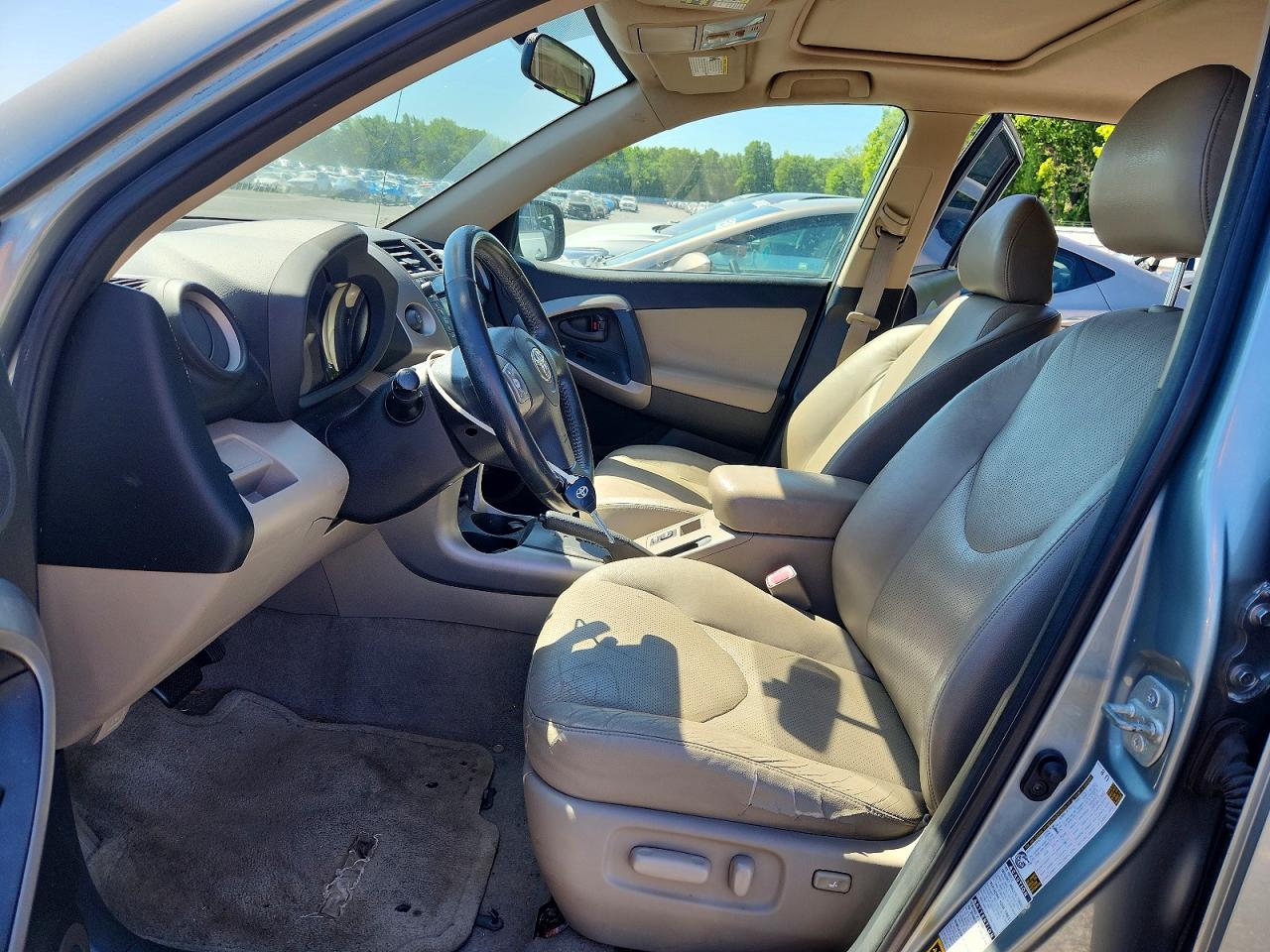 Toyota RAV4 Limited