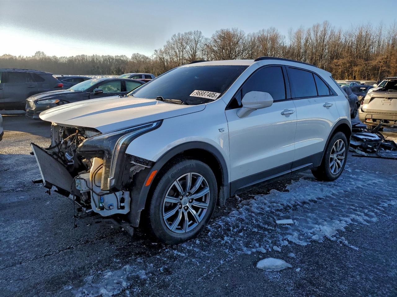 Salvage Cadillac XT4 Image