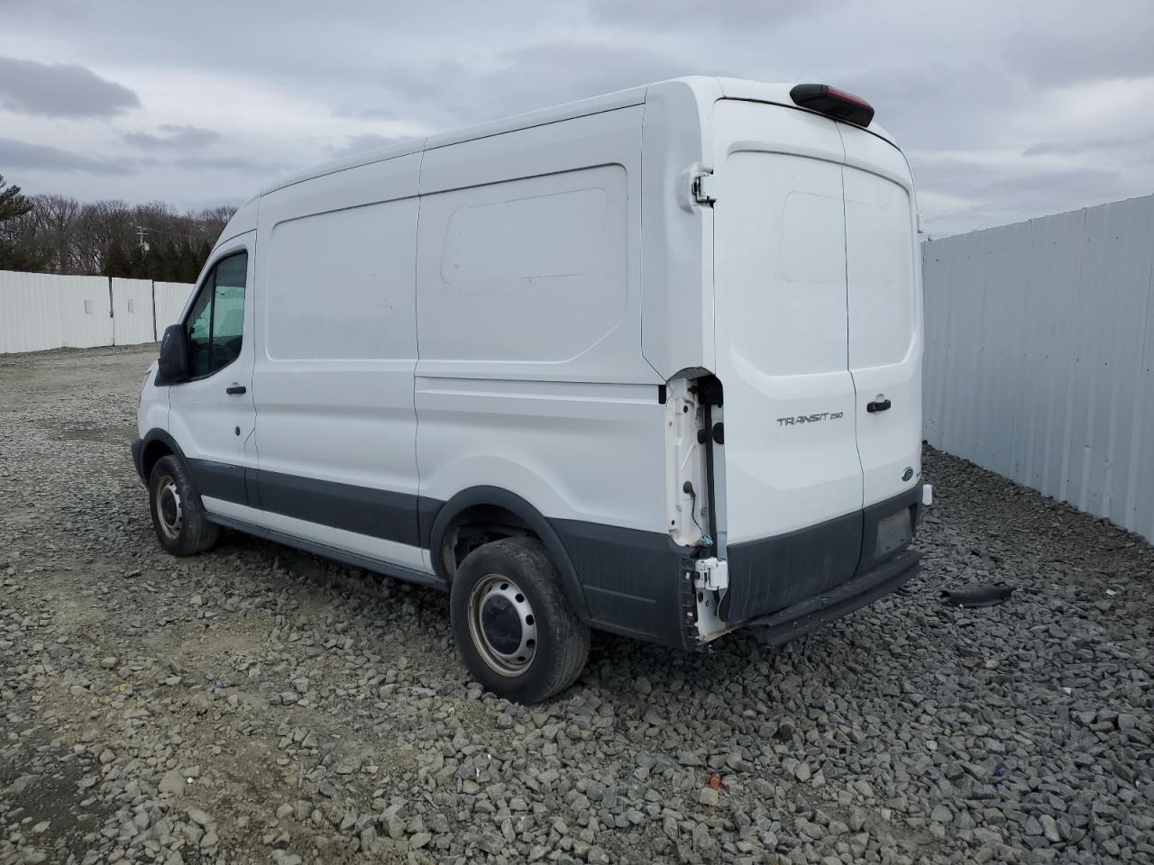 Ford Transit T-250