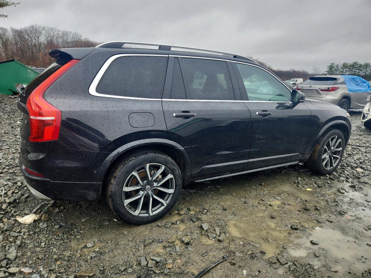 Volvo XC90 T6