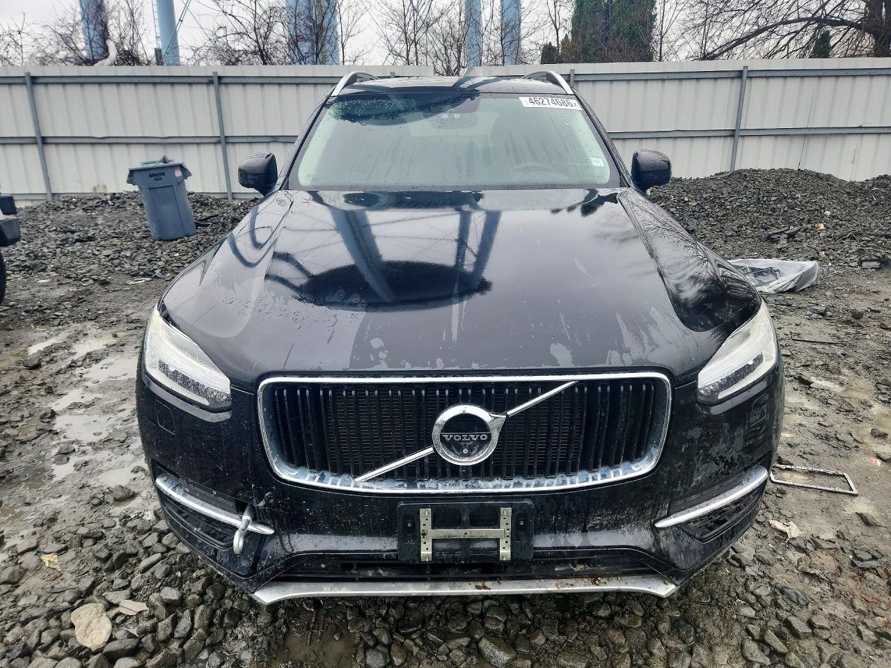 Volvo XC90 T6