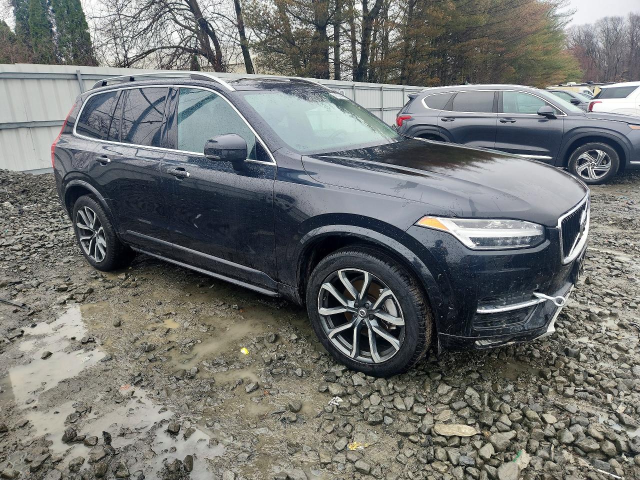 Volvo XC90 T6