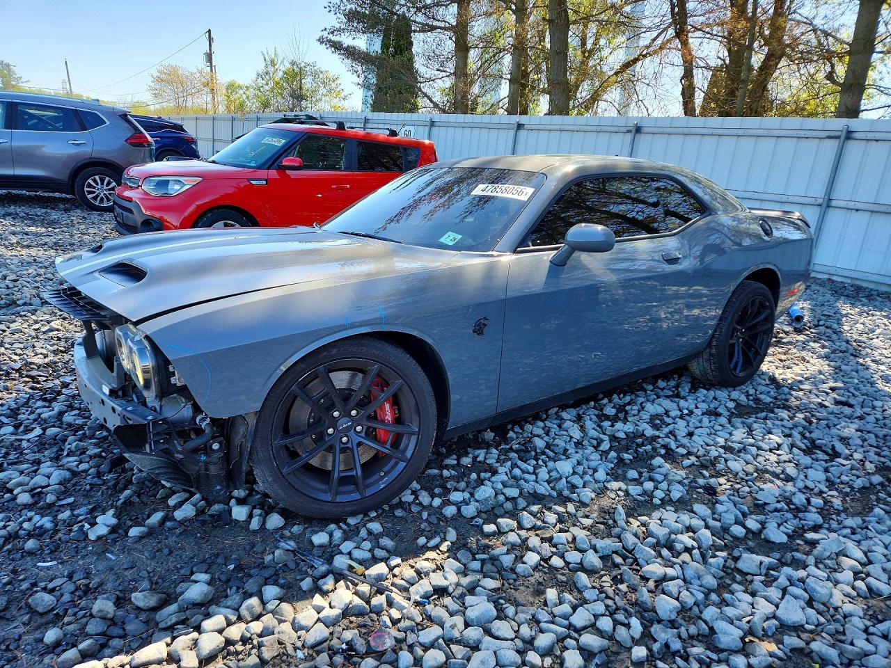 Salvage Dodge Challenger Image