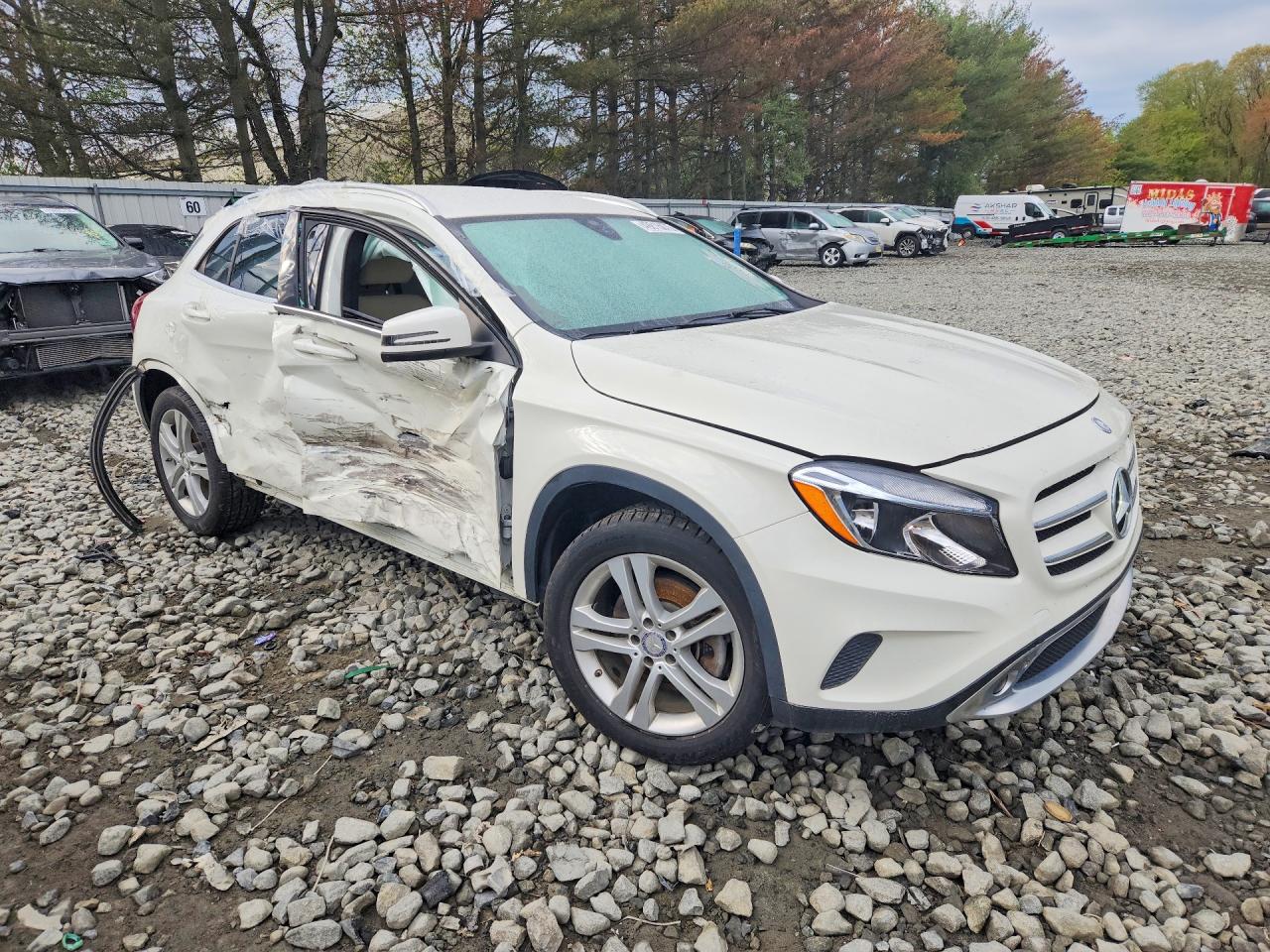 Mercedes-Benz GLA 250 4matic