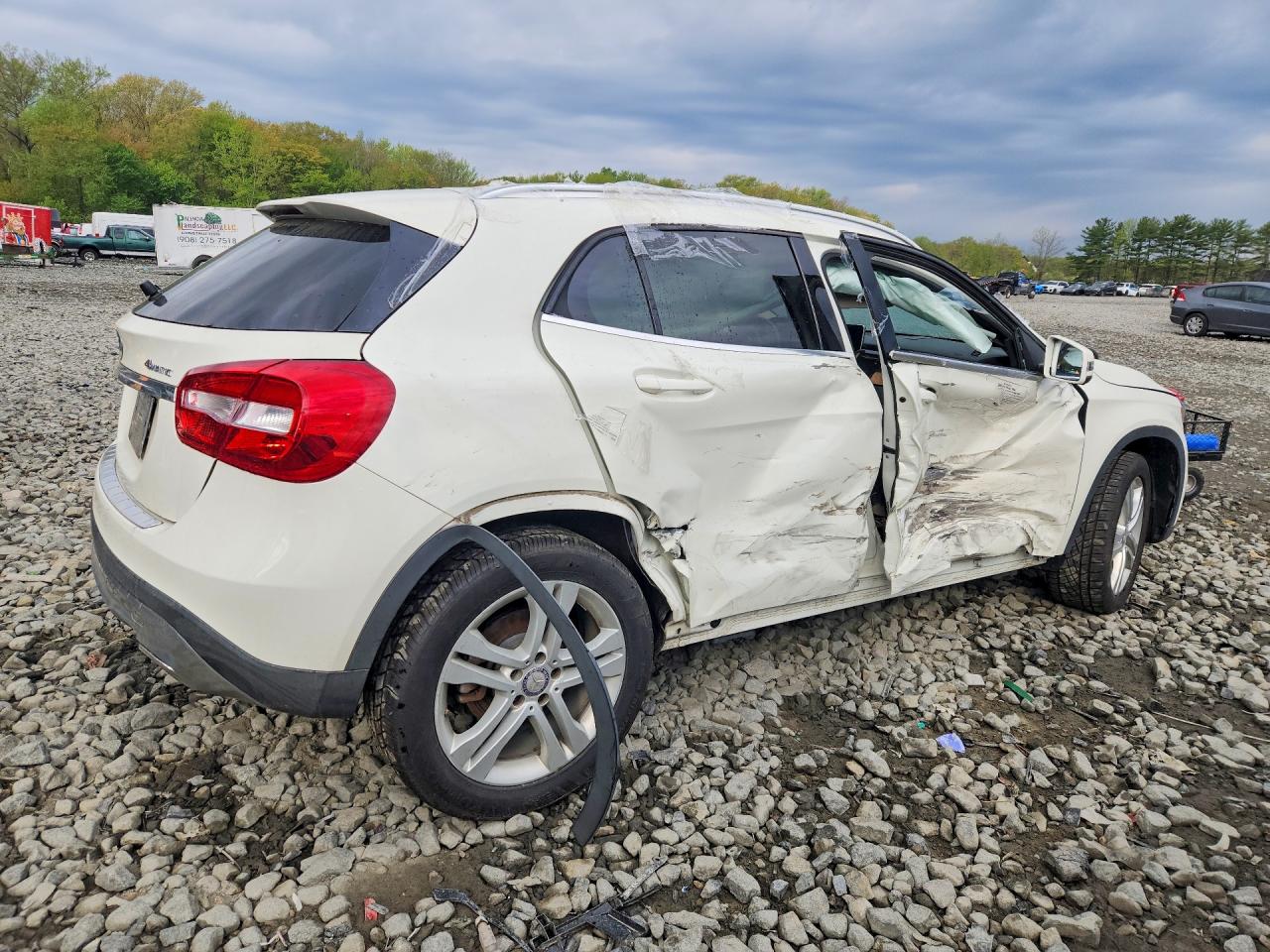 Mercedes-Benz GLA 250 4matic