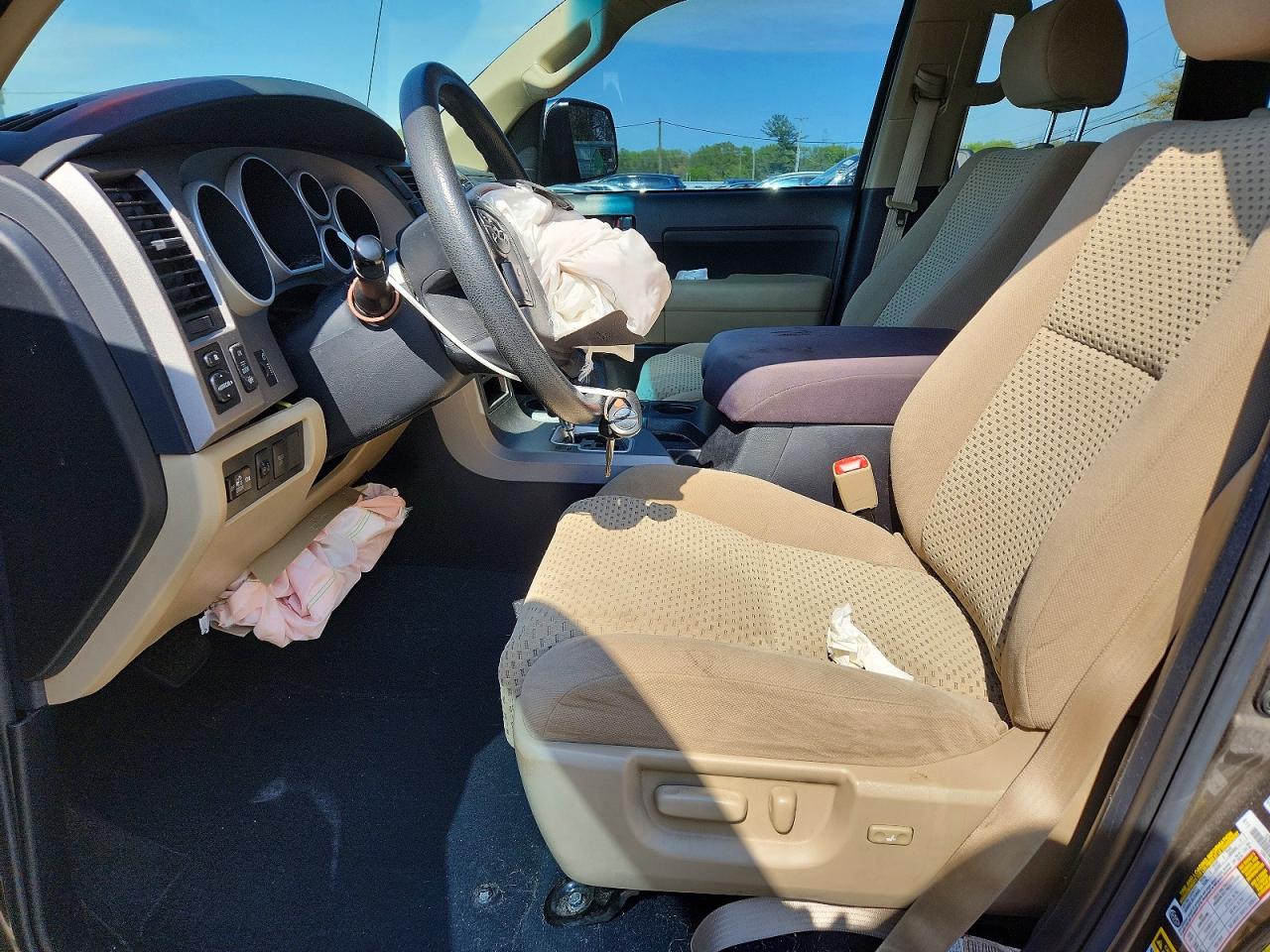 Toyota Tundra Double Cab Sr5