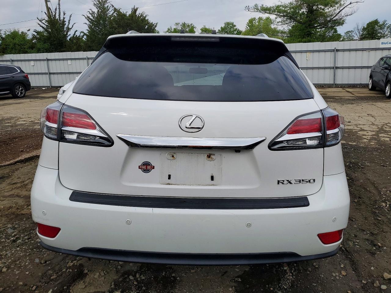 Lexus RX Base