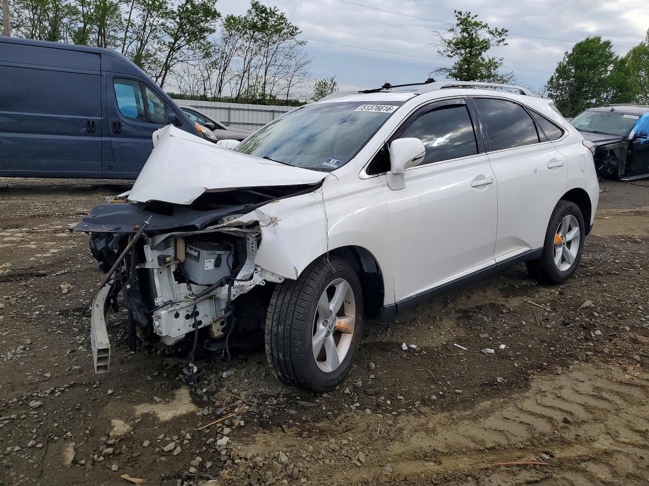 Salvage Lexus RX Image