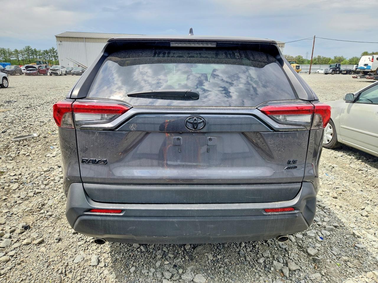 Toyota RAV4 Le