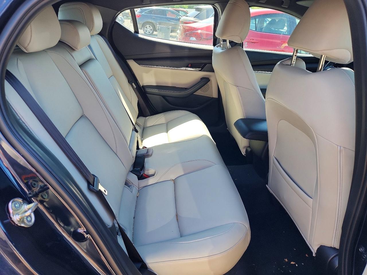 Mazda 3 Preferred