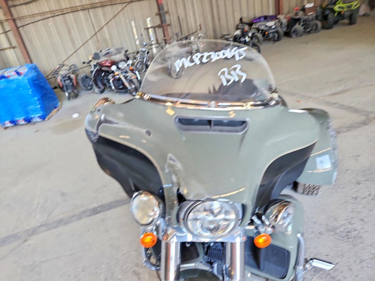 Harley-Davidson Fl