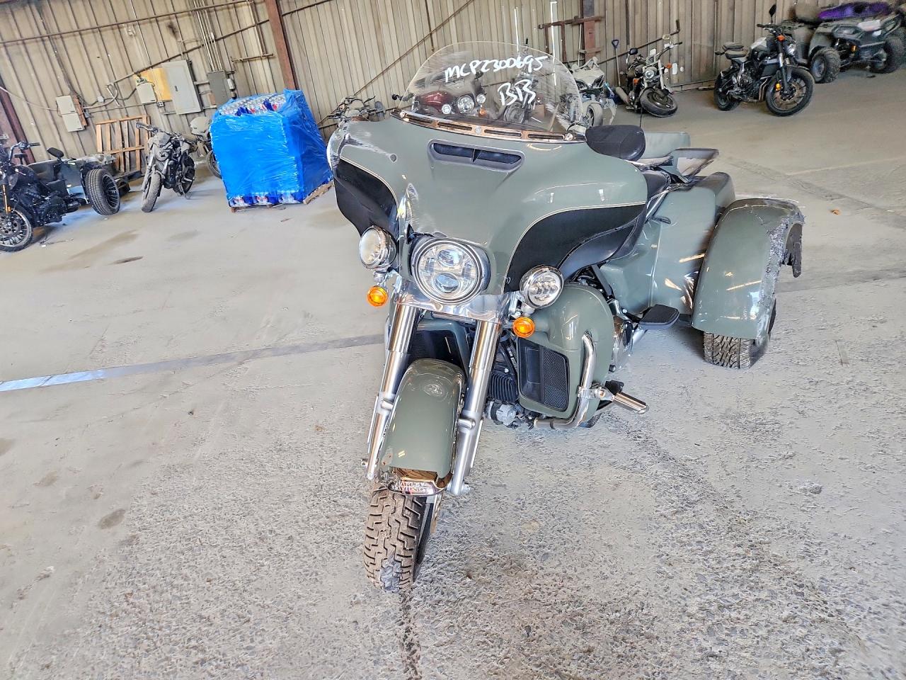 Harley-Davidson Fl