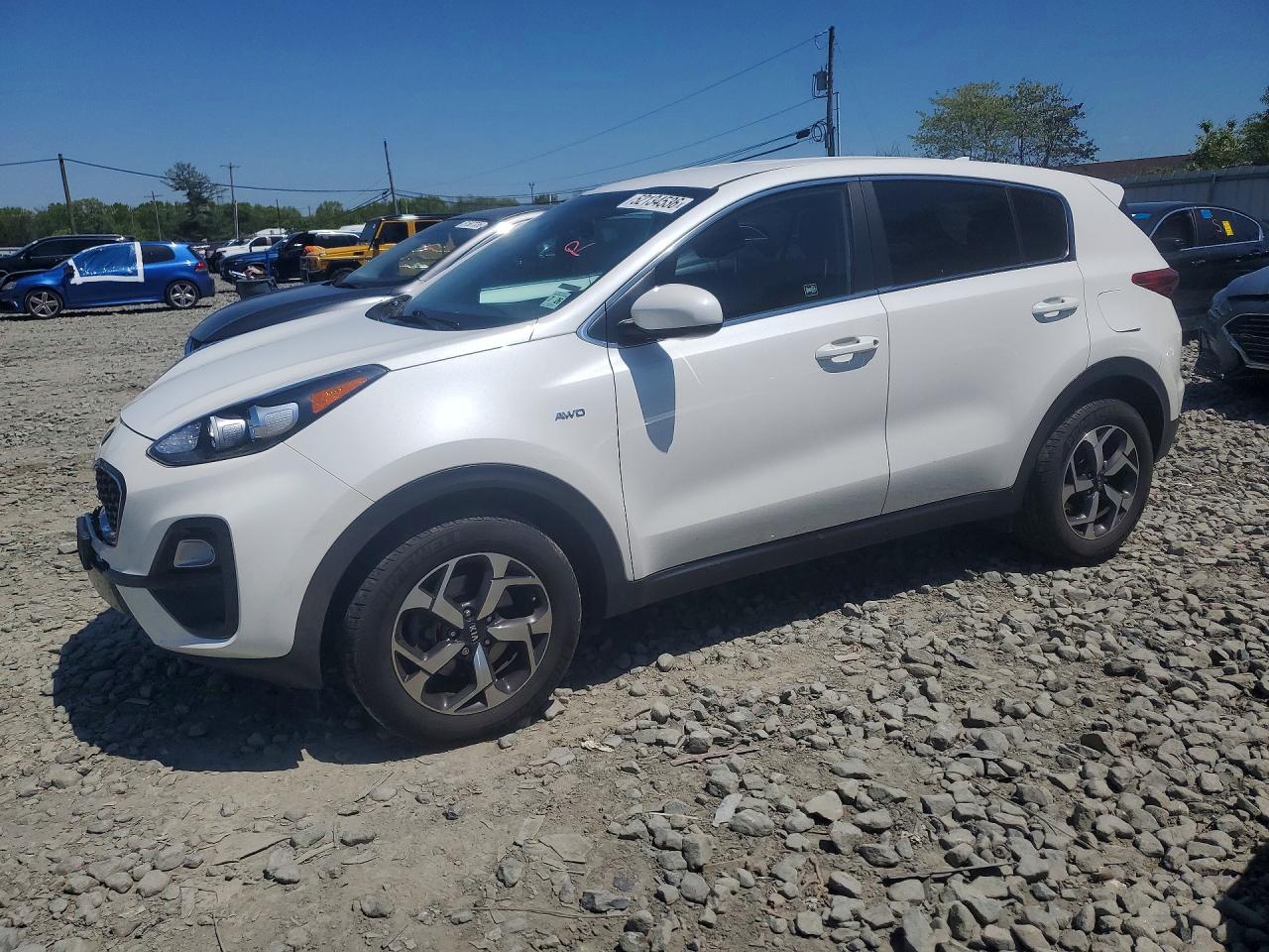 Salvage Kia Sportage Image