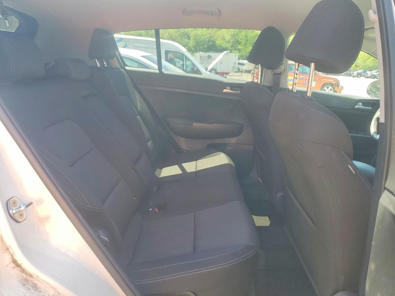 Kia Sportage Lx