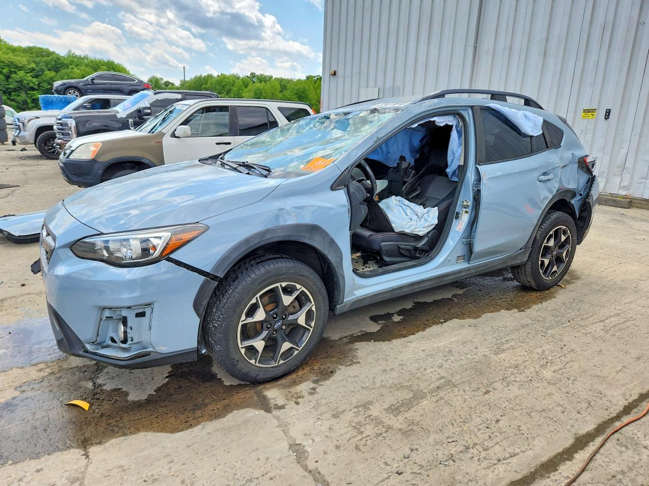 Salvage Subaru Crosstrek Image