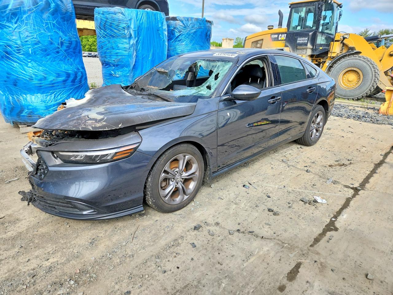Salvage Honda Accord Image