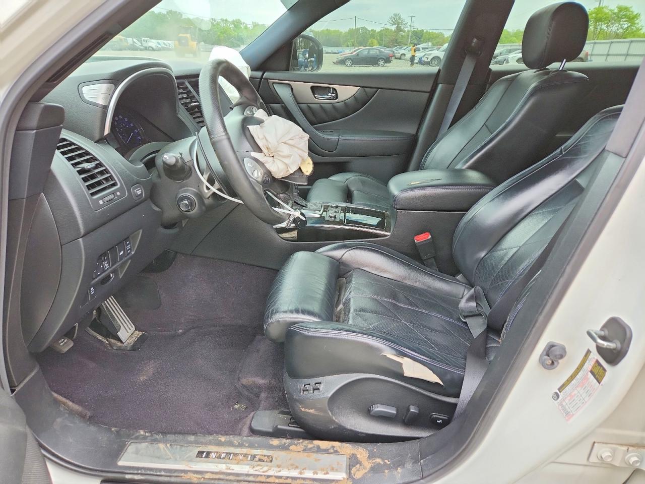 INFINITI Qx Base