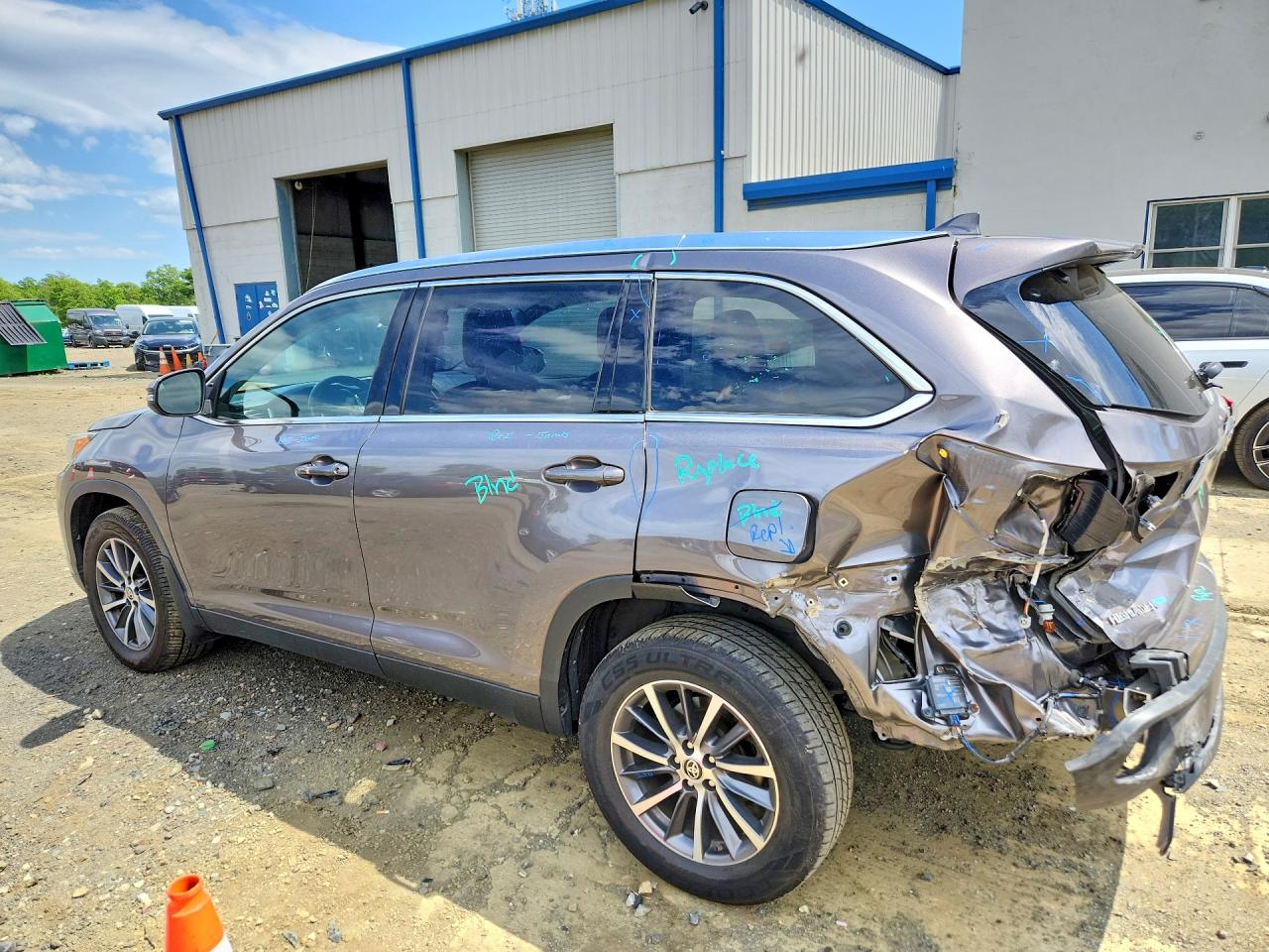 Toyota Highlander Xle