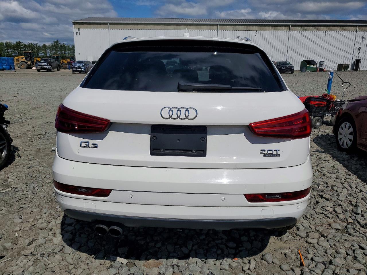 Audi Q3 Premium