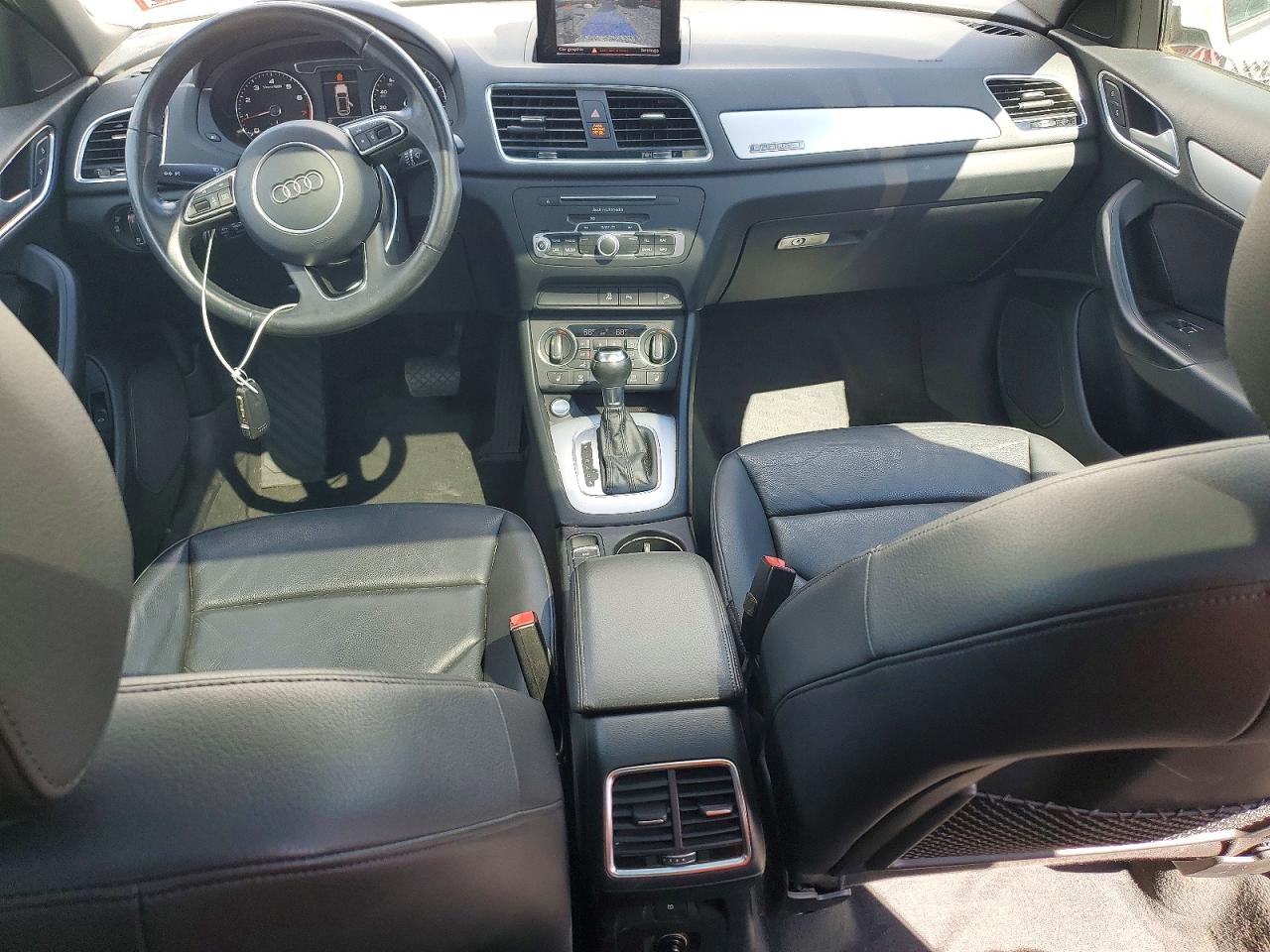 Audi Q3 Premium