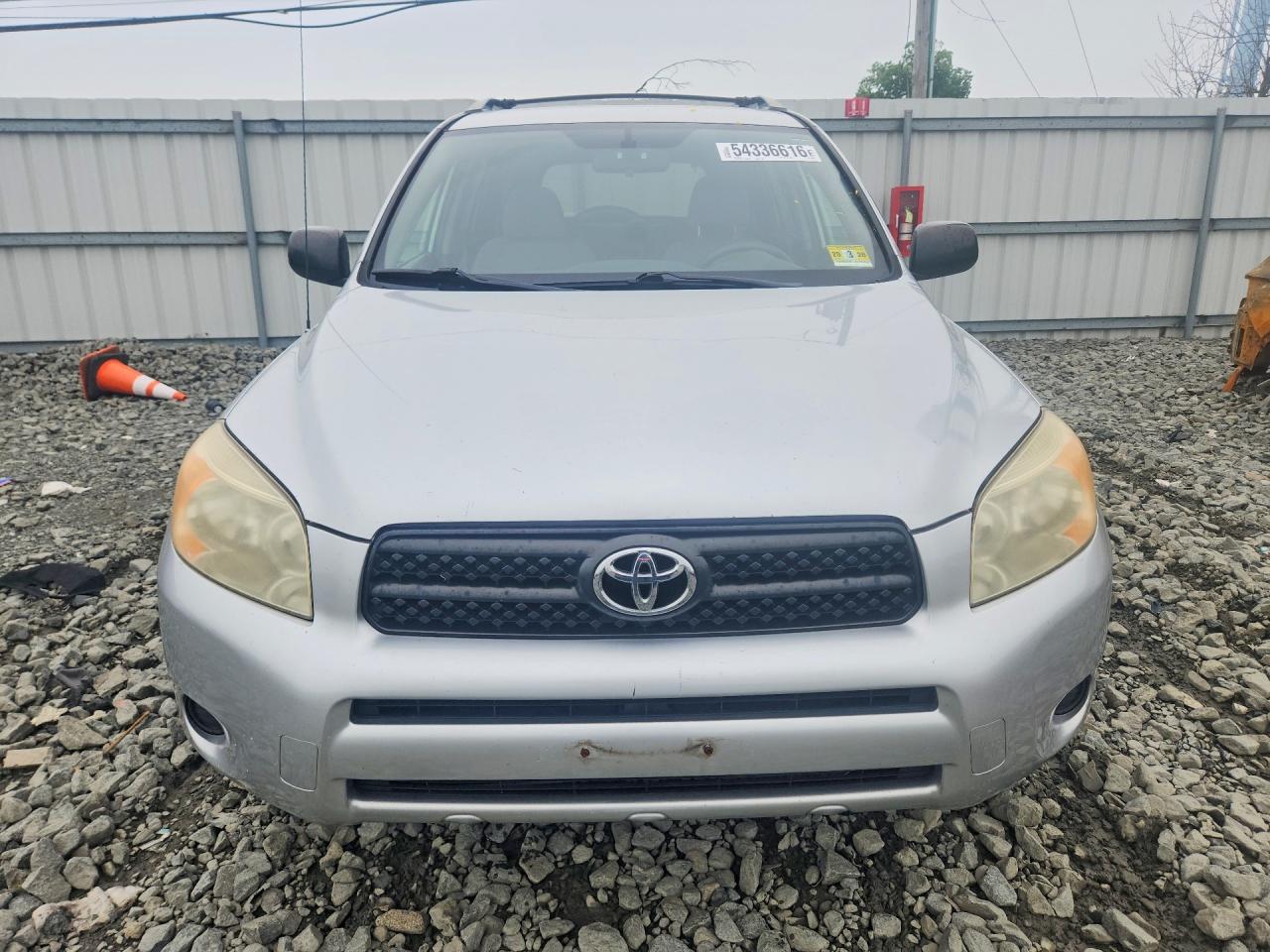 Toyota RAV4 Base
