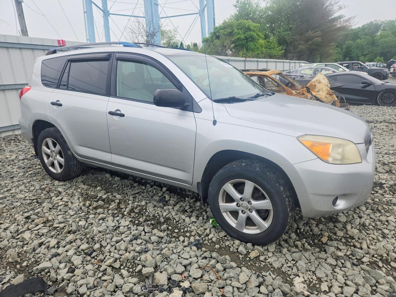 Toyota RAV4 Base