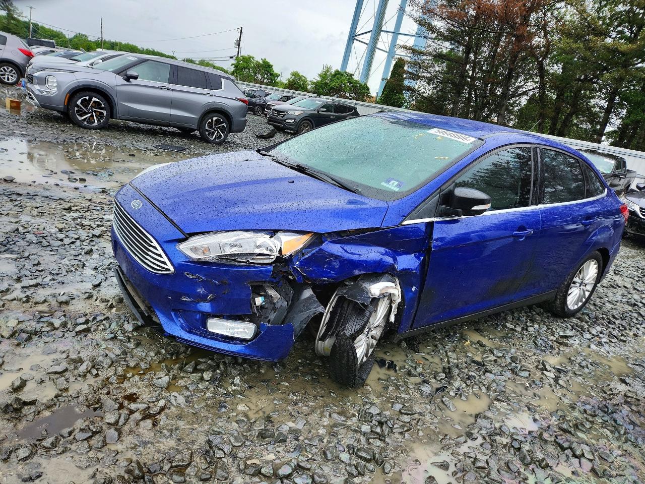 Salvage Ford Focus Image