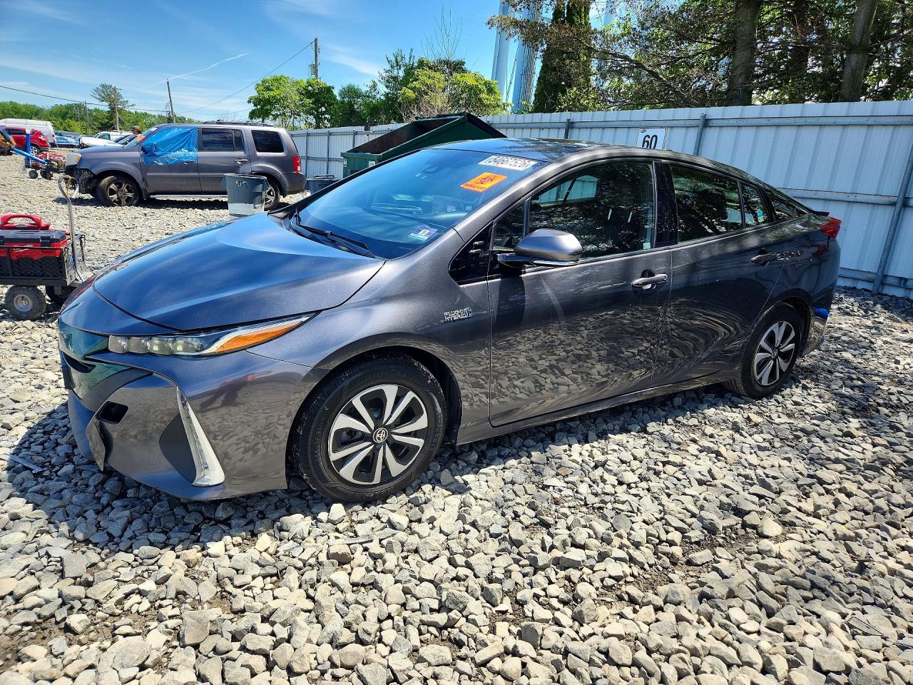 Salvage Toyota Prius Image
