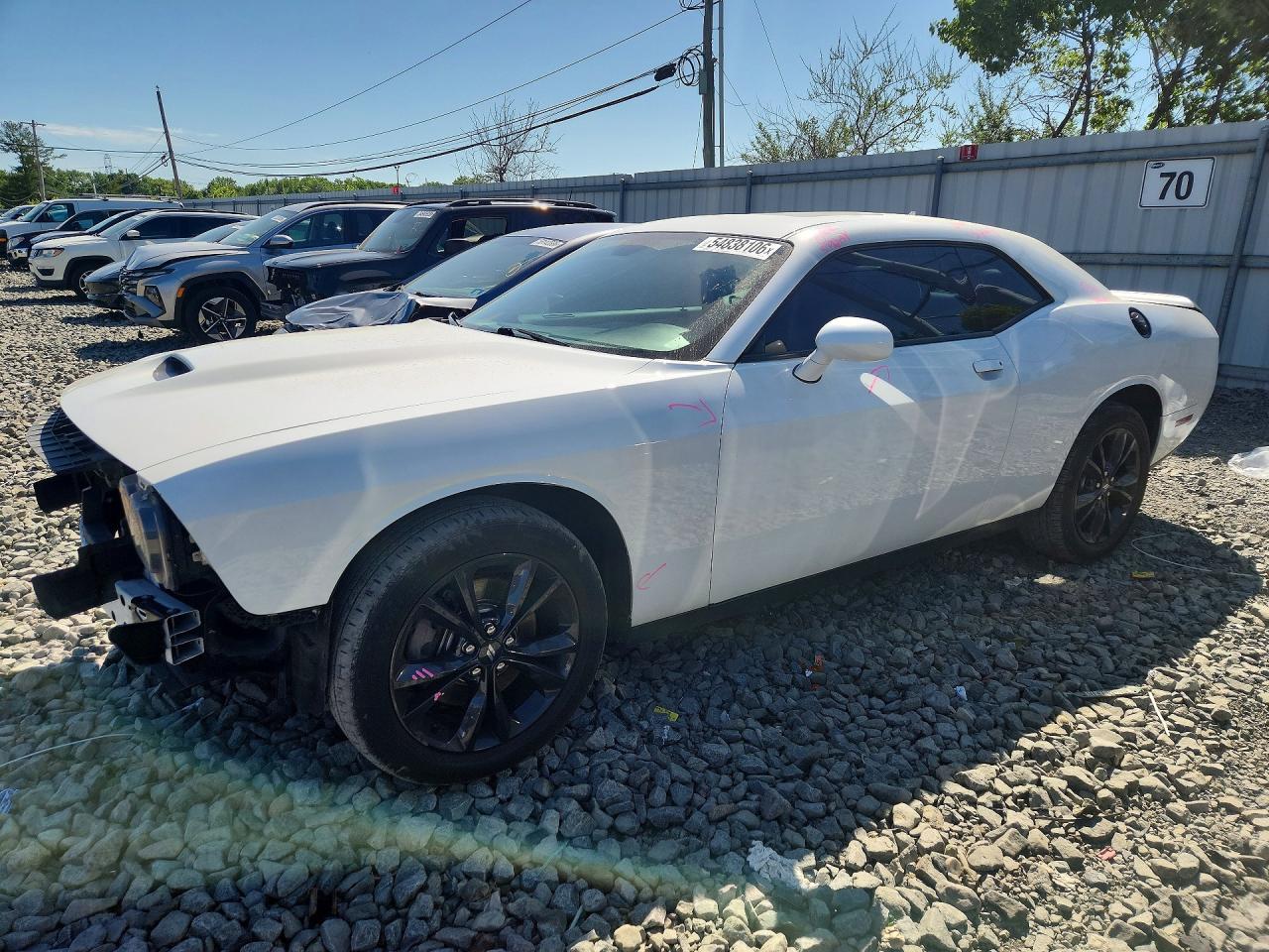 Salvage Dodge Challenger Image