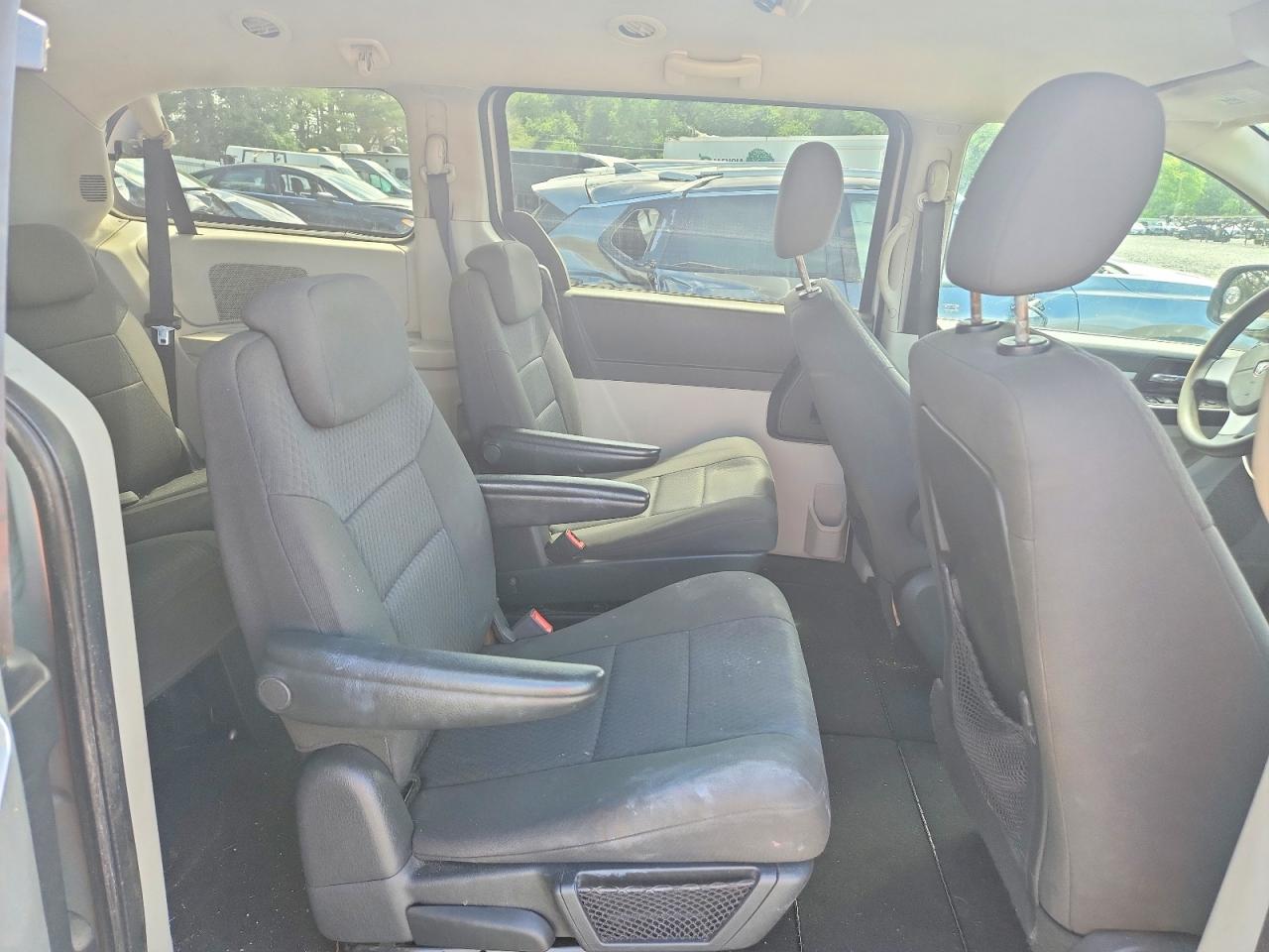 Dodge Caravan Se