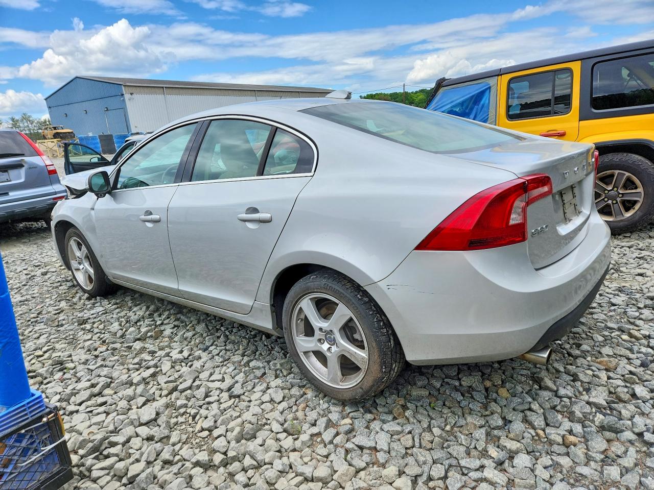 Volvo S60 T5