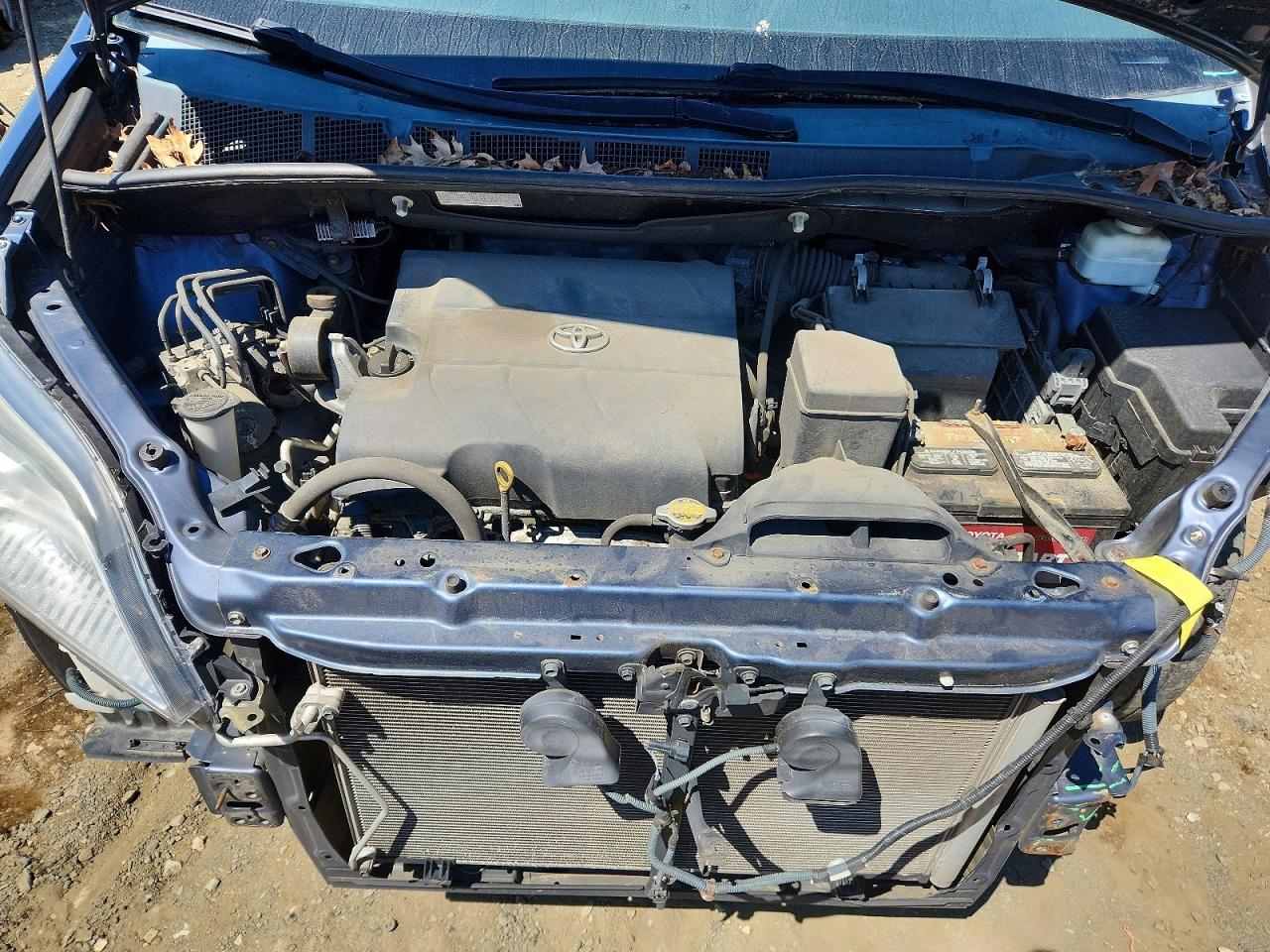 Toyota Sienna Le