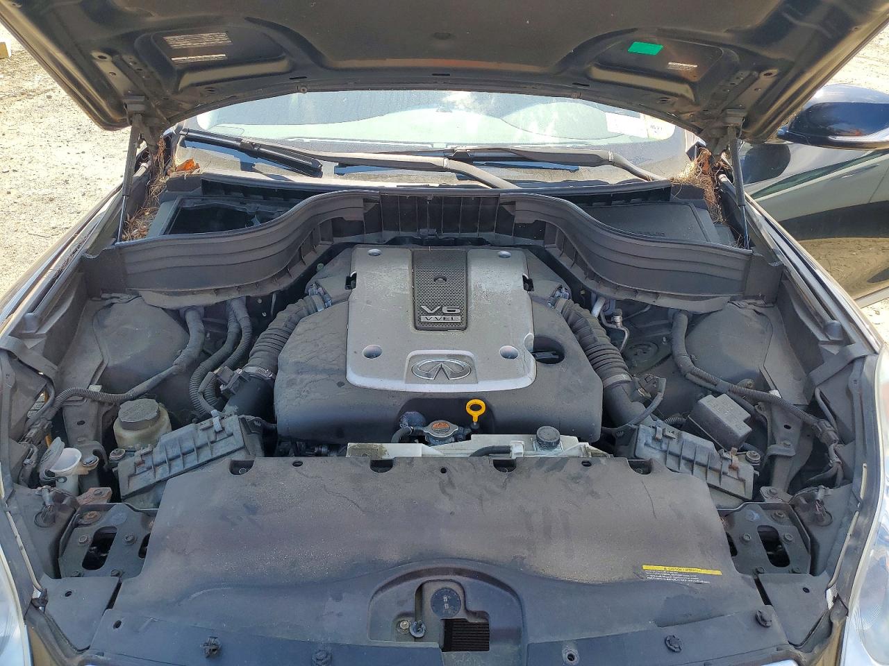 INFINITI Qx Base