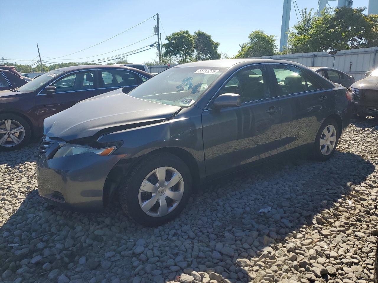 Salvage Toyota Camry Image