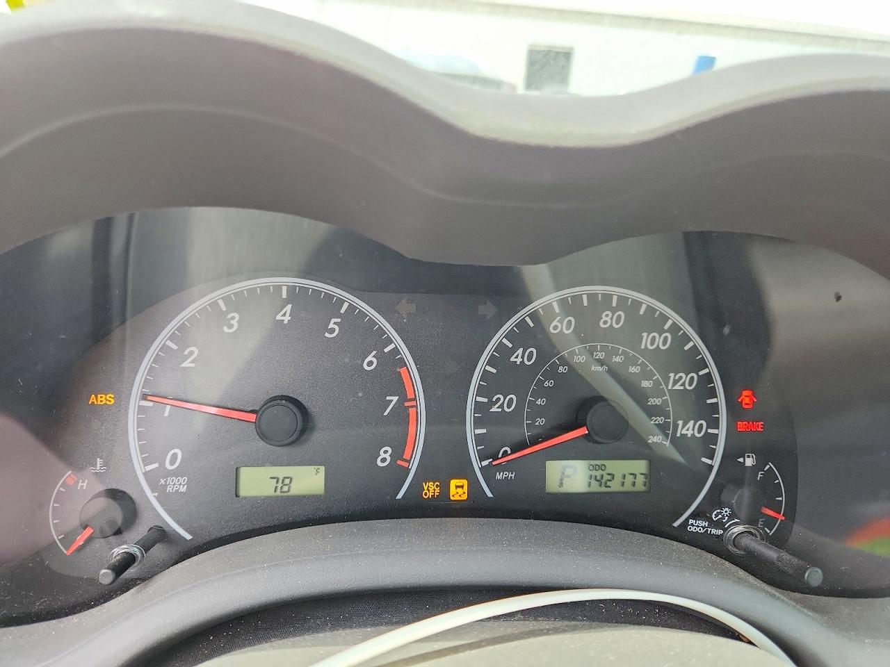 Toyota Corolla Le