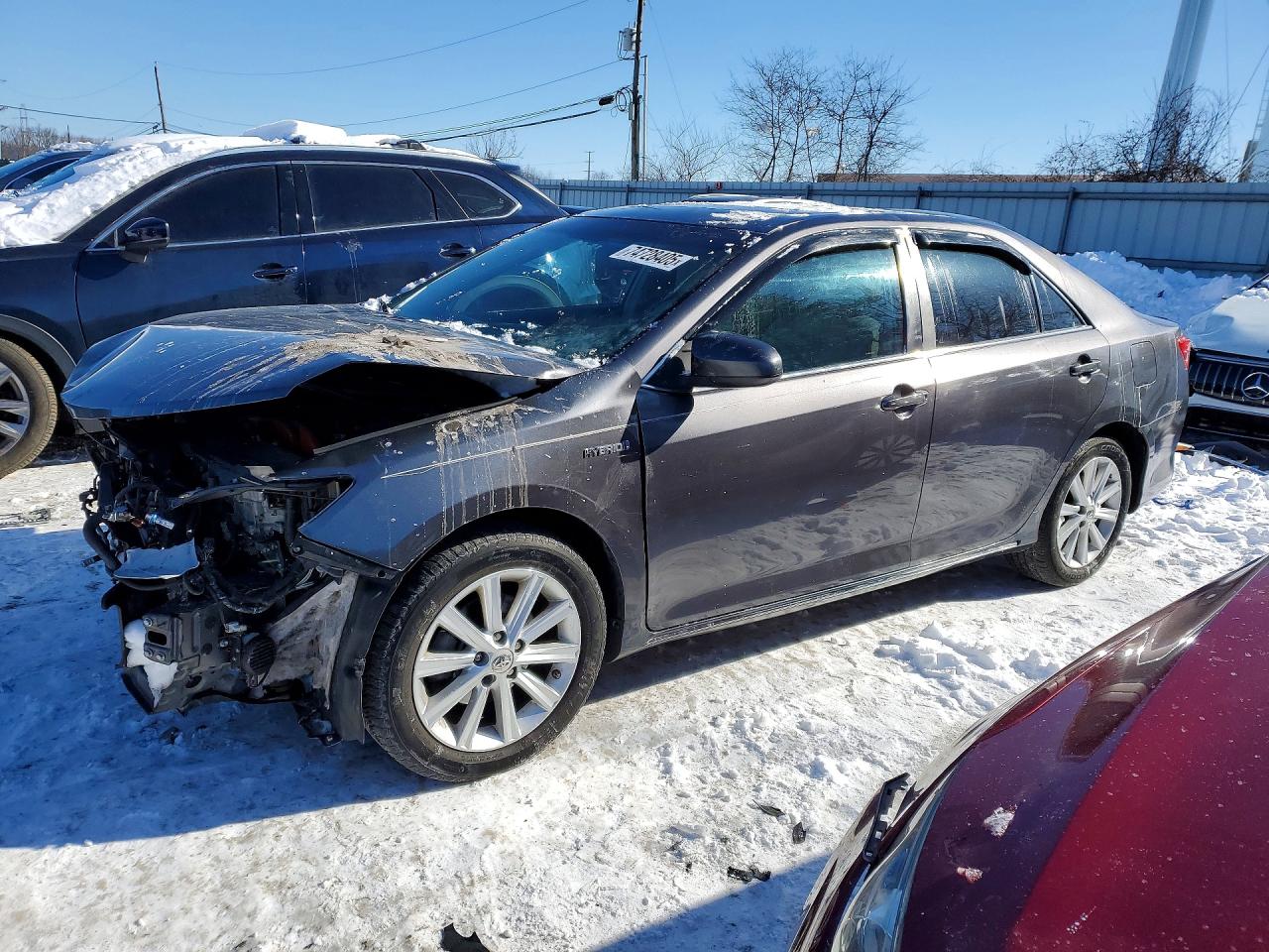Salvage Toyota Camry Image