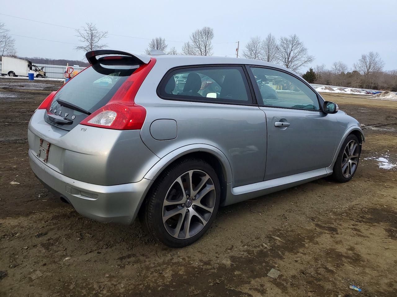 Volvo C30 T5