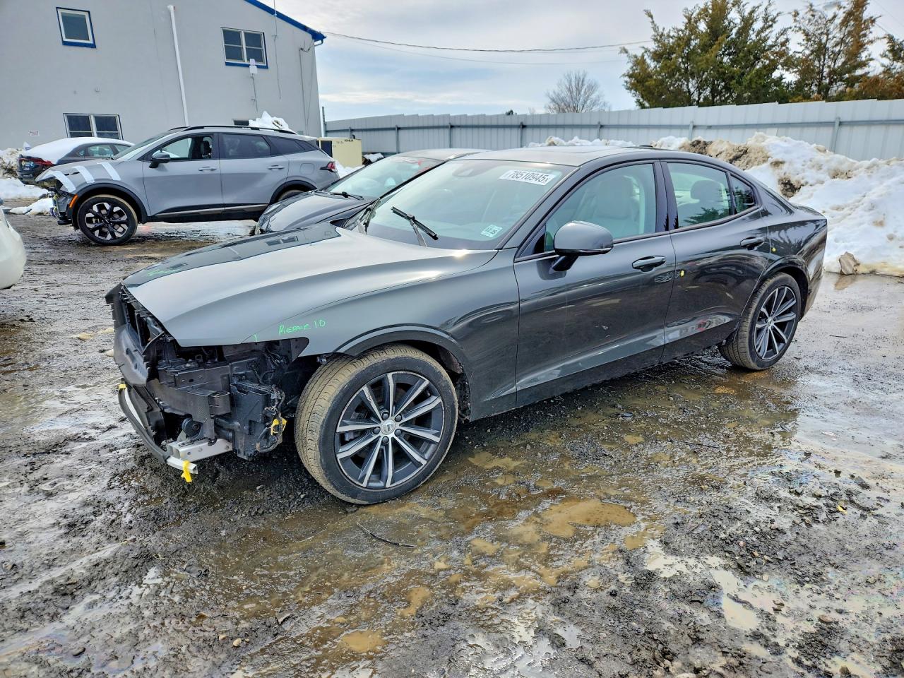 Salvage Volvo S60 Image