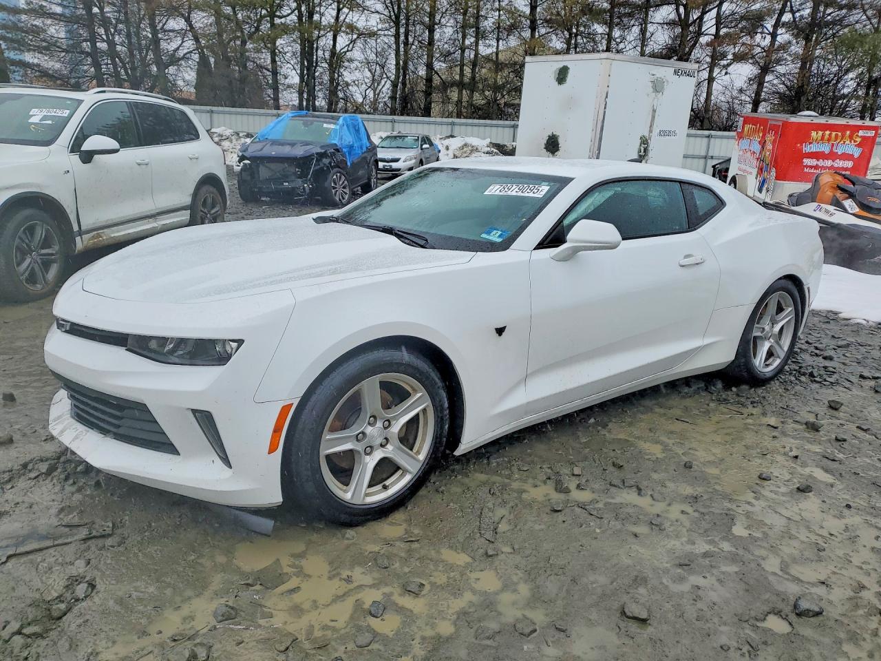Salvage Chevrolet Camaro Image